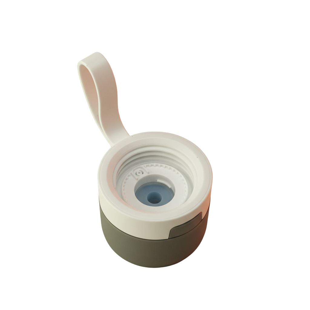 Binnenzijde van de schroefdop voor de waterfilterfles, met zicht op de witte schroefdraad, de siliconen afdichtring en de draaglus.