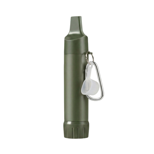 Groene Waterfilter van Prepperbasis die water filtert tot 99.99% van alles